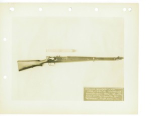 Самозарядная винтовка фирмы Rheinmetall образца 1928 года. Общий вид справа.